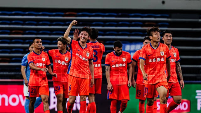 全球总决赛-山东泰山迎战深圳新鹏城精彩回顾：心怀信念勇毅前行