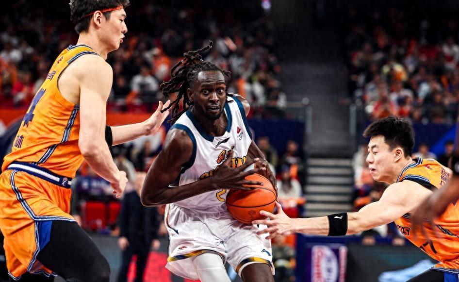 官方赛事平台-CBA彻底乱套了？辽篮苦主连裁两名外援：直接摆烂全华班出战？